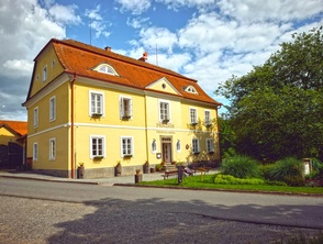 Penzion �ERNICK� OBORA